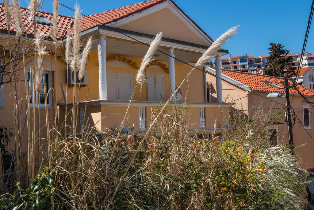 Apartments Popi Mali Lošinj Kültér fotó
