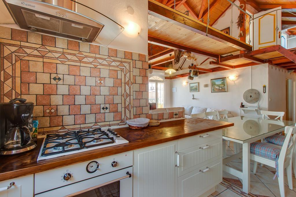 Apartments Popi Mali Lošinj Kültér fotó