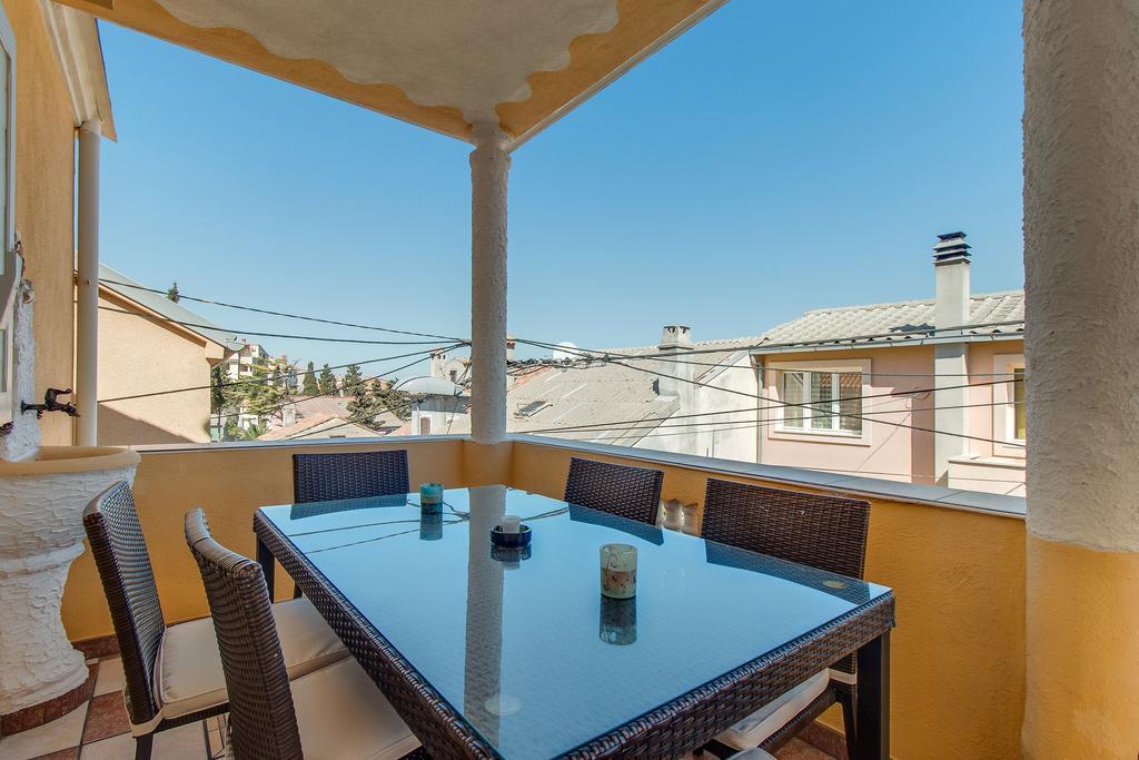 Apartments Popi Mali Lošinj Kültér fotó